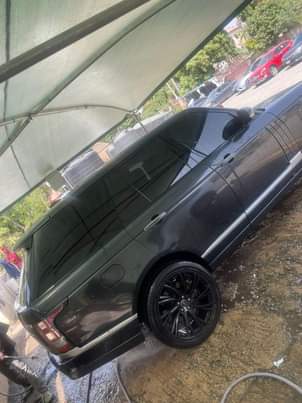 A picture of 2014 Range Rover Autobiography