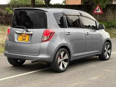A picture of Toyota Ractis price 12 8M