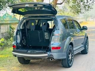 A picture of Mistubish Outlander inauzwa