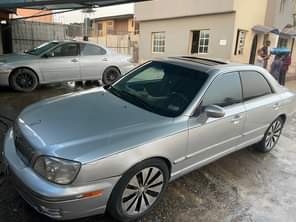 A picture of Hyundai XG350 2005 First body Sound engine and gear AC