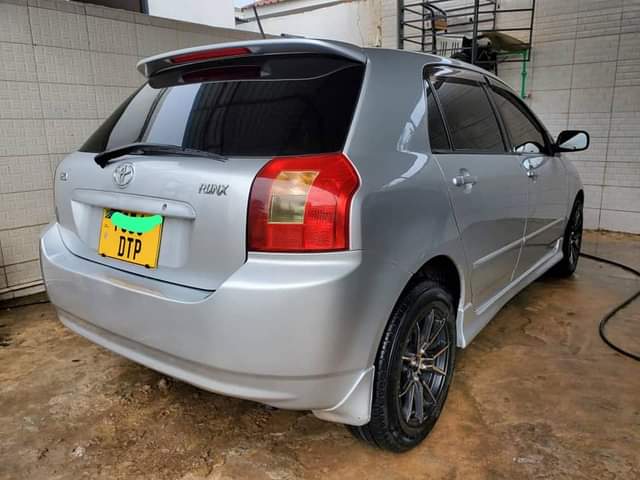 used toyota runx