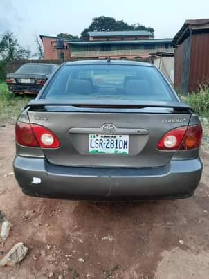 A picture of Tomorrow deal Toyota Corolla 05 model is available with good