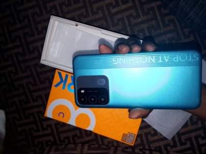 A picture of Tecno spark 8c