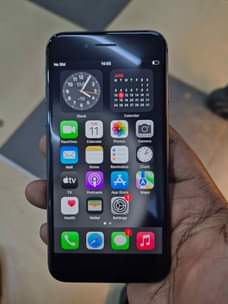A picture of iPhone 8