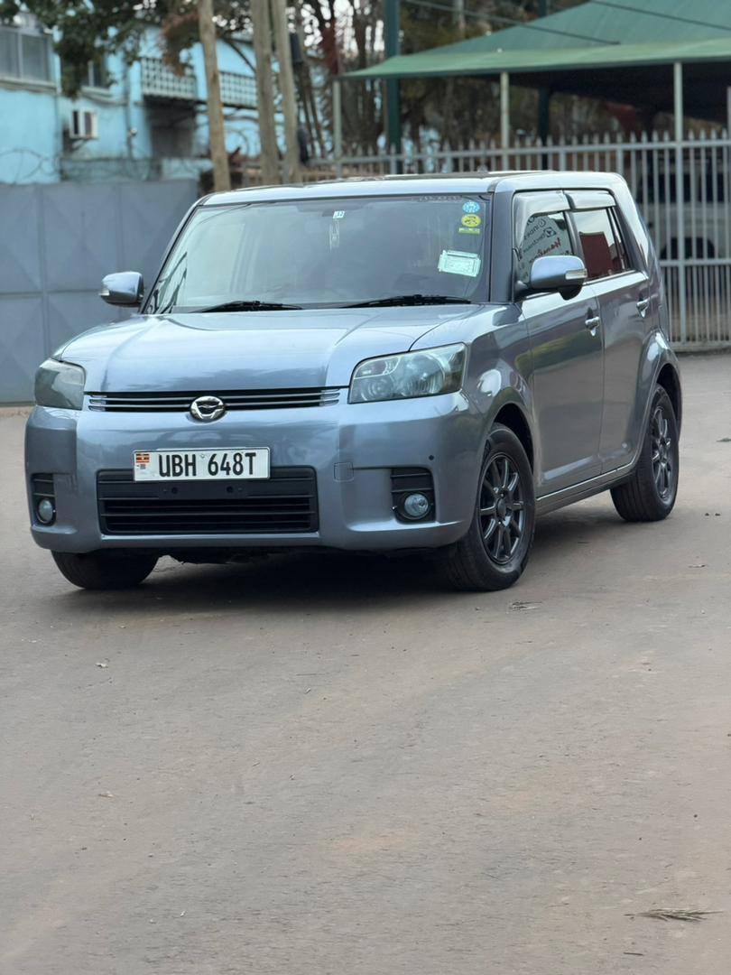A picture of 0 7 0 4 38 14 78