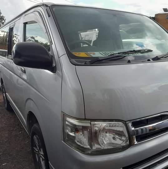 A picture of Toyota Hiace 2010 drone