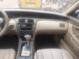 A picture of 2003 Toyota Avalon