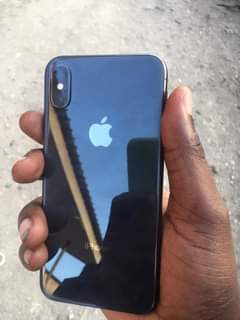 A picture of iPhone X 64GB