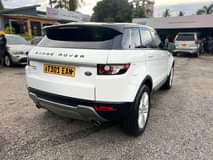 A picture of Range Rover E vogue Year 2014 Mileage 56450 Color Pearl