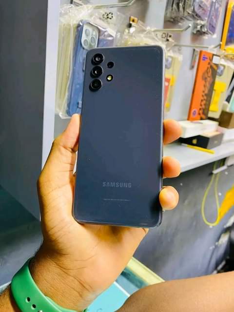 A picture of Samsung A32