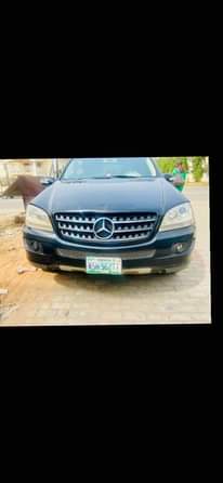 A picture of 2009 Ml 350 Mercedes Benz