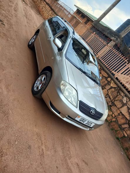 toyota fielder