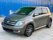 A picture of TOYOTA IST INAUZWA BEI TSH 10 8MILION KARIBU SANA