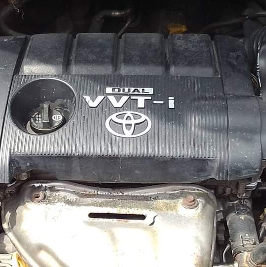 A picture of Toyota Camry 07 08 sport edition untouched engine and gear