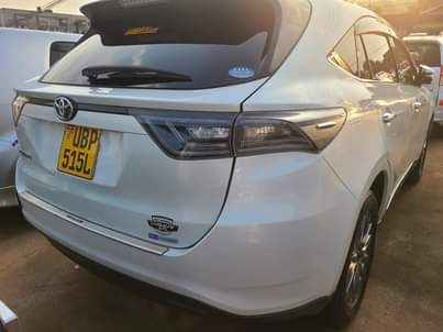 A picture of Harrier 2014 Model