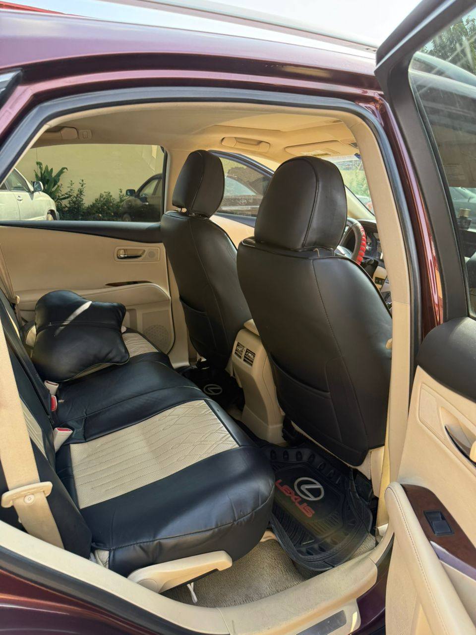 A picture of Lexus RX350