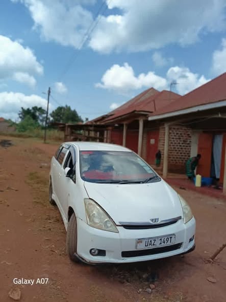 used toyota noah