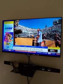 A picture of ADH frameless 43 smart tv