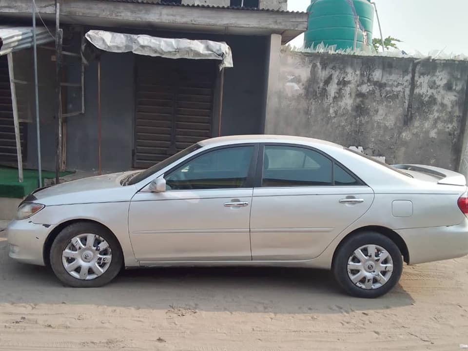 A picture of 2005 Toyota Camry Big Daddy