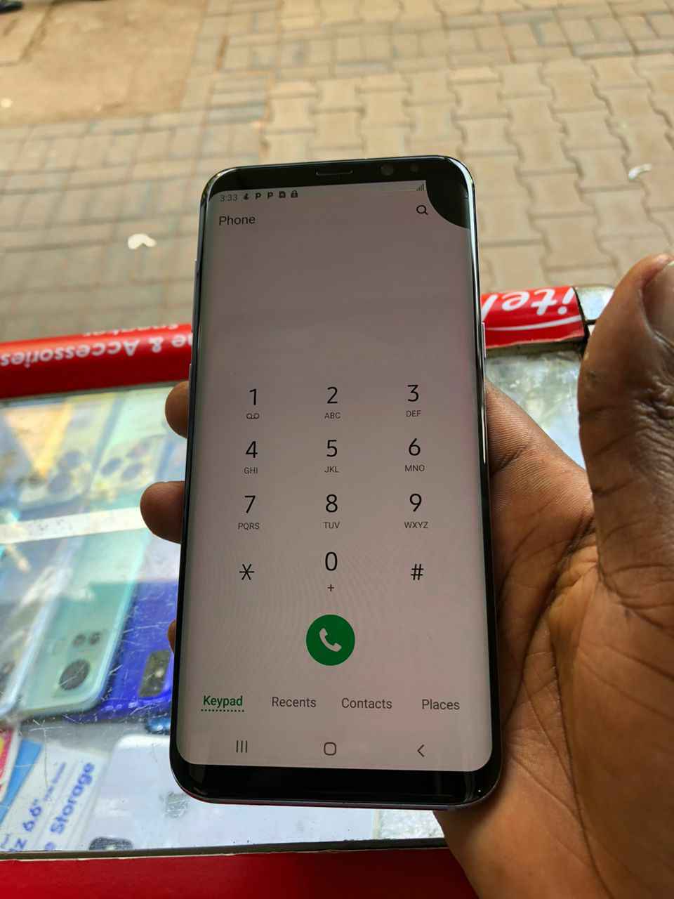 A picture of Samsung galaxy s8 at 260k Storage 64gb 4gb Call 0755470670
