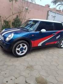 A picture of 2004 2004 Mini Cooper S