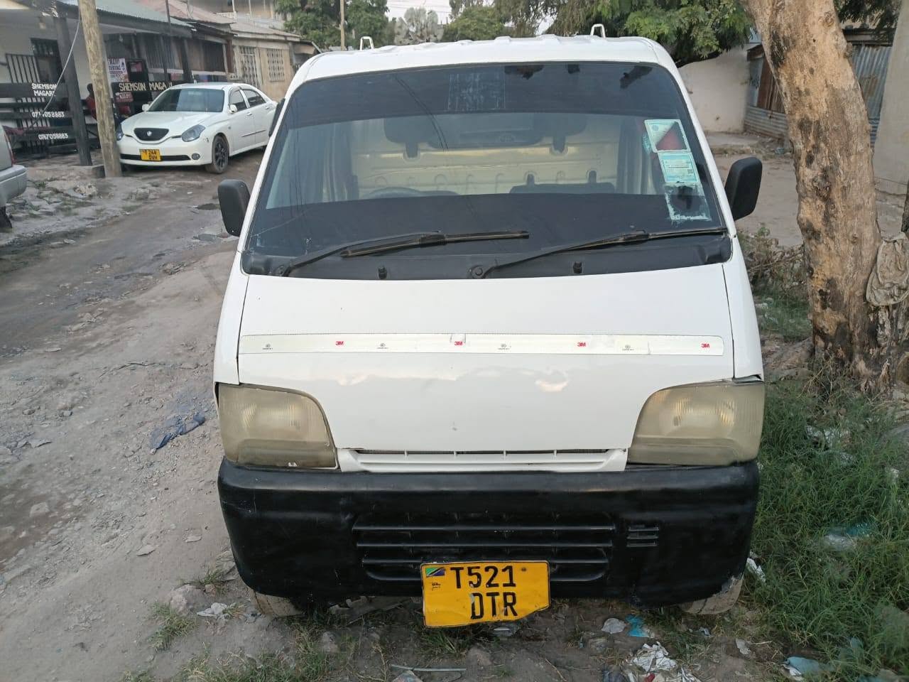 A picture of SUZUKI CARRY 0767058883