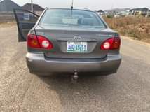 A picture of Toyota corolla 2004 model