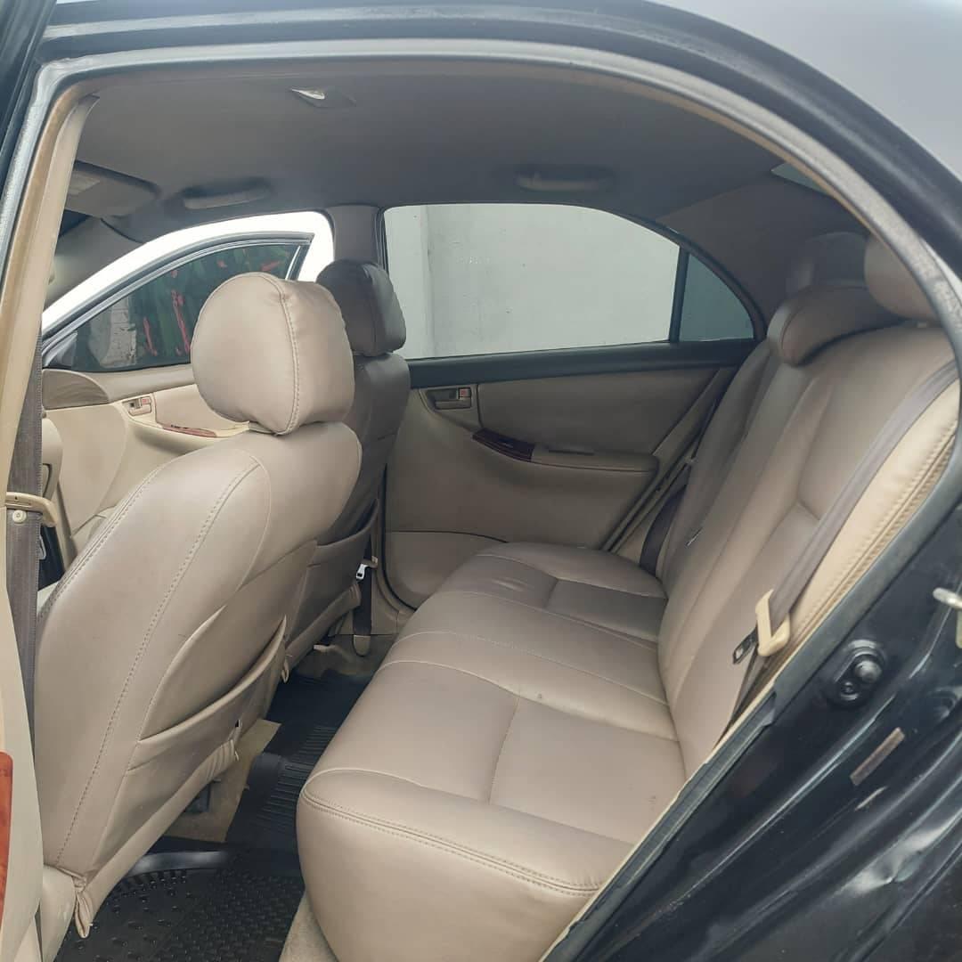 A picture of Toyota Corolla 2005