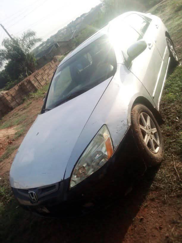 A picture of 08154856394