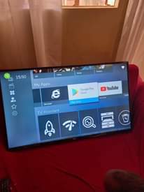 A picture of 43 inch smart android pixel tv
