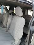 A picture of Toyota Sienna 013