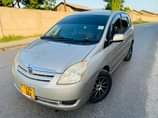 A picture of TOYOTA SPACIO