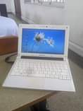 A picture of Samsung mini laptop