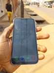 A picture of Iphone 13 système Android