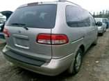 A picture of TOYOTA SIENNA LE