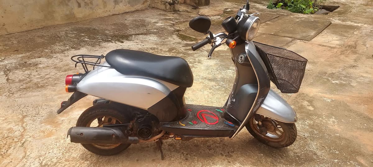 A picture of Honda Today Scooter for Sale