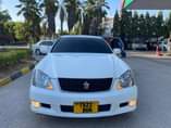 A picture of Toyota croun