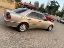 A picture of For sale C230 Kim Presdor First body Everything in good