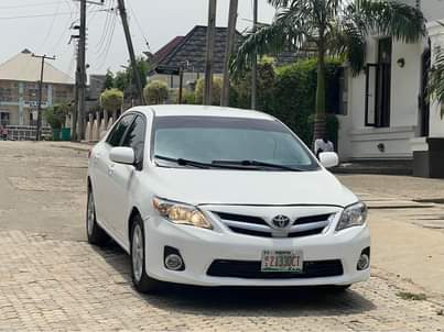 A picture of Sharp reg 2012 corolla le