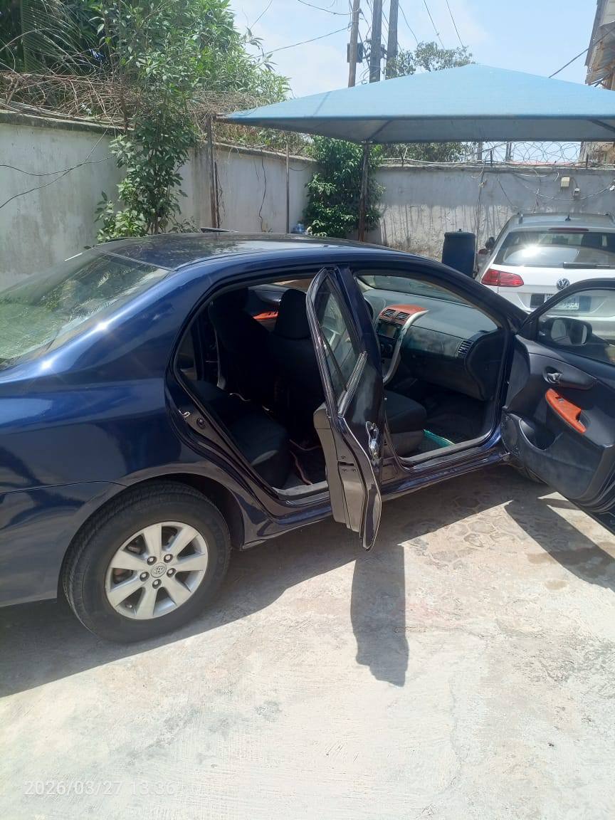 A picture of Toyota Corolla 2012