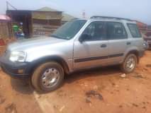 A picture of Honda CRV 1999 tic