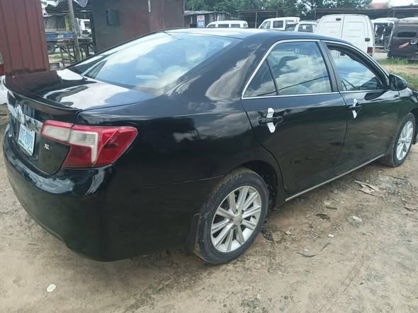 A picture of Toyota Camry 2013