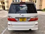 A picture of TOYOTA ALPHARD