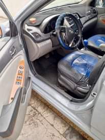 A picture of Hyundai accent 2013 modal