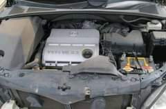 A picture of VERY CLEAN AND NEAT DIRECT TOKUNBO Make LEXUS RX 330