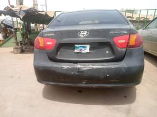A picture of Hyundai Elantra 2007