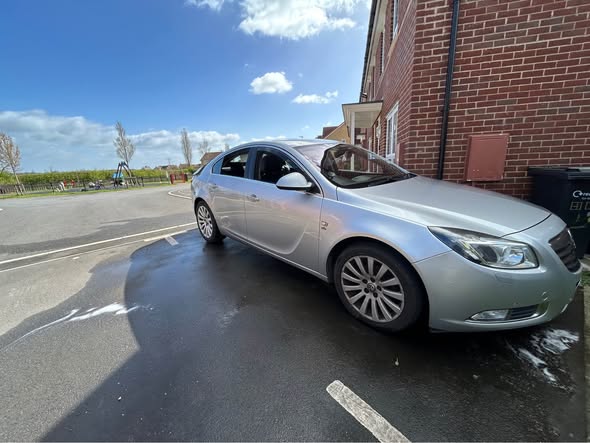 vauxhall insignia