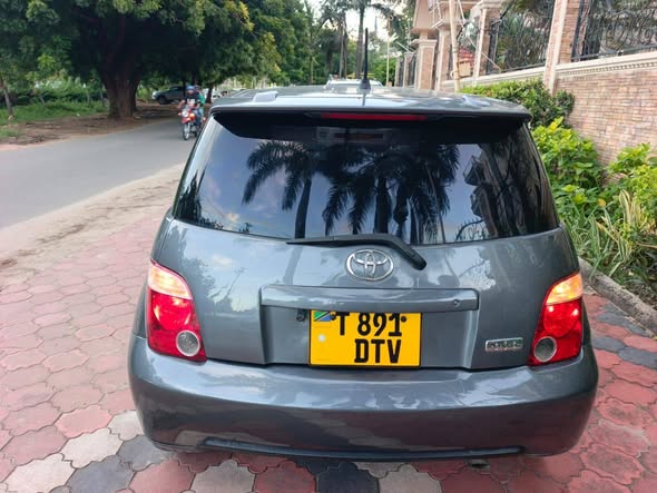 A picture of Toyota ist