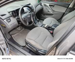 A picture of 2013 Hyundai Elantra