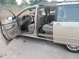 A picture of Mega Distress Direct Belgium Sienna 2005 Model Pure first body